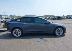 2022 TESLA MODEL 3 RWD