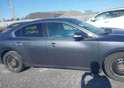 2011 NISSAN MAXIMA S