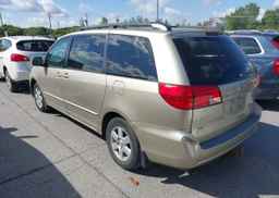 2005 TOYOTA SIENNA CE