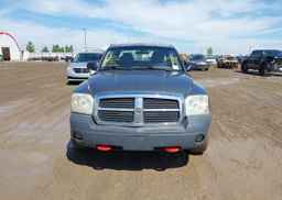 2005 DODGE DAKOTA ST