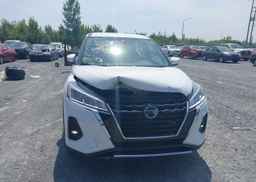2021 NISSAN KICKS