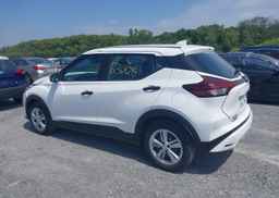 2021 NISSAN KICKS