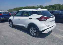 2021 NISSAN KICKS