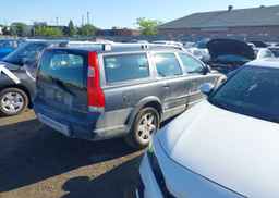 2005 VOLVO XC70