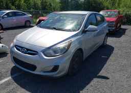 2012 HYUNDAI ACCENT GLS