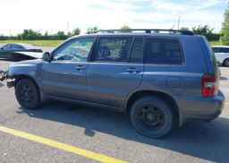 2005 TOYOTA HIGHLANDER LIMITED