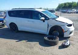 2023 CHRYSLER PACIFICA TOURING L AWD