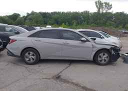 2024 HYUNDAI ELANTRA ESSENTIAL