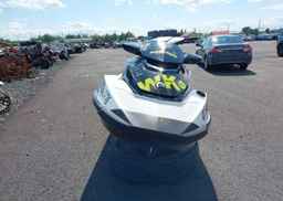 2015 SEADOO WAKE PRO 215
