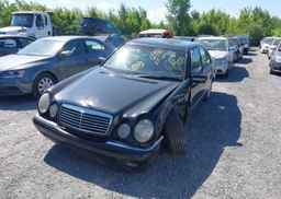 1996 MERCEDES-BENZ E 320