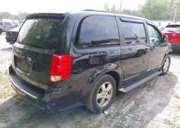 2012 DODGE GRAND CARAVAN SE