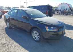 2013 VOLKSWAGEN JETTA 2.0L TRENDLINE