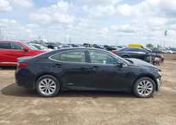 2013 LEXUS ES 300H