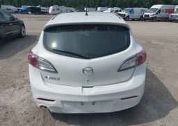 2010 MAZDA MAZDA3 GX
