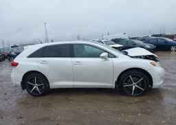 2016 TOYOTA VENZA XLE
