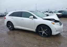 2016 TOYOTA VENZA XLE
