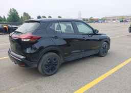 2022 NISSAN KICKS S