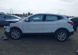 2018 NISSAN QASHQAI S