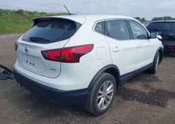 2018 NISSAN QASHQAI S
