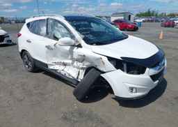 2014 HYUNDAI TUCSON GLS
