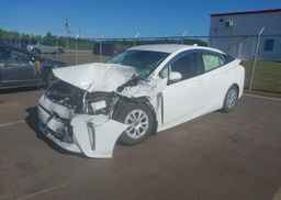 2022 TOYOTA PRIUS