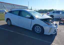 2022 TOYOTA PRIUS