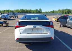 2022 TOYOTA PRIUS