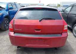 2005 DODGE MAGNUM