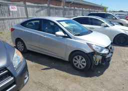 2013 HYUNDAI ACCENT GL