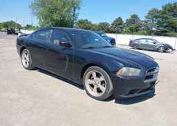 2013 DODGE CHARGER SXT