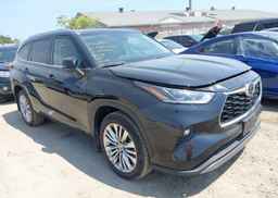 2024 TOYOTA HIGHLANDER