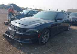 2016 DODGE CHARGER SXT