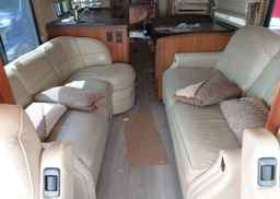 2005 WINNEBAGO VECTRA