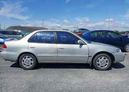 1999 TOYOTA COROLLA CE