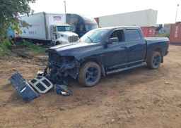 2018 RAM 1500 SLT