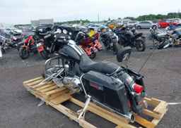 2009 HARLEY-DAVIDSON FLHX