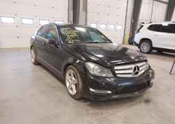 2013 MERCEDES-BENZ C 300 4MATIC