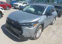 2025 TOYOTA COROLLA CROSS LE