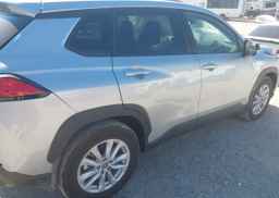 2025 TOYOTA COROLLA CROSS LE