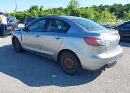 2011 MAZDA 3 I