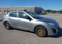 2011 MAZDA 3 I