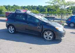 2010 TOYOTA Matrix XR