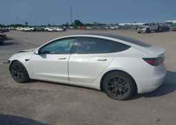 2022 TESLA MODEL 3 RWD