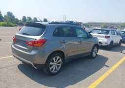 2015 MITSUBISHI RVR