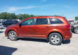 2013 DODGE JOURNEY SE