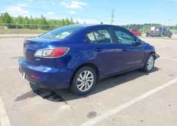 2013 MAZDA MAZDA3 GS-SKY