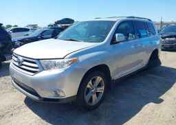 2013 TOYOTA HIGHLANDER V6