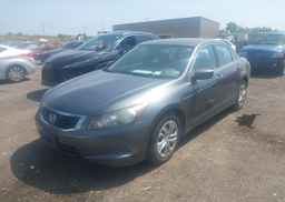 2010 HONDA ACCORD LX