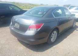 2010 HONDA ACCORD LX