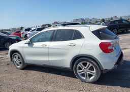 2017 MERCEDES-BENZ GLA 250 4MATIC